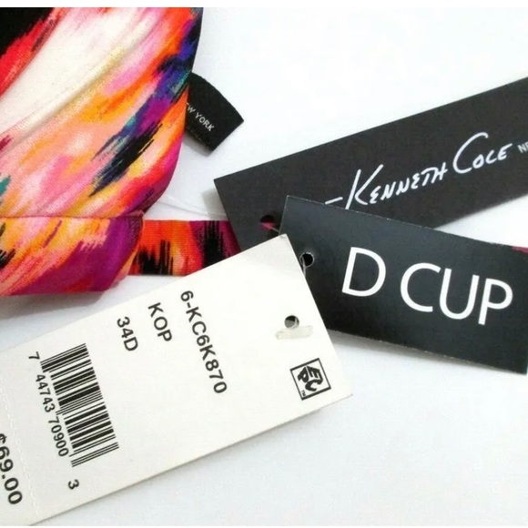 Kenneth Cole New York Triangle Hipster Bikini Top 34D - Picture 2 of 5